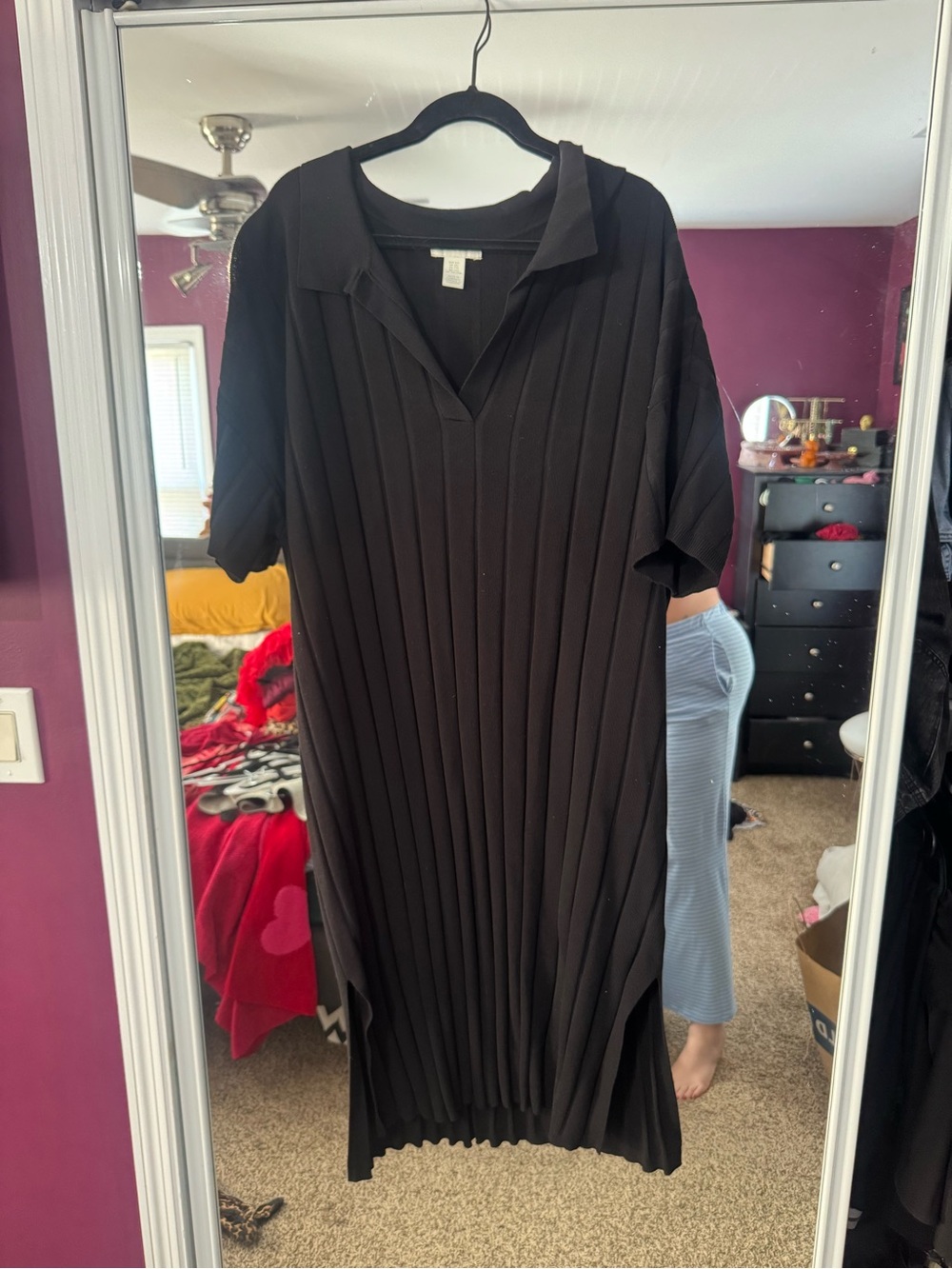 H&M Black Pleated Midi Dress